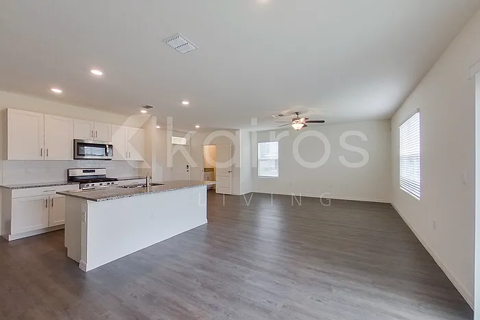 32122 Katelin Cir — Photo 5