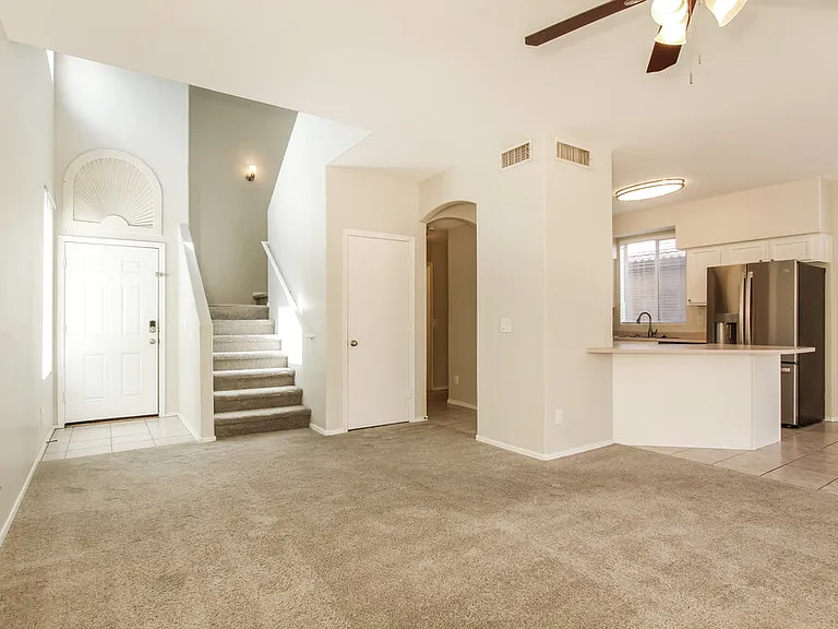 3142 E Kristal Way — Photo 5