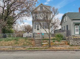 18 W 69th St, Cincinnati, OH 45216