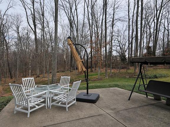 2nd image of 10264 Hempsteade Dr