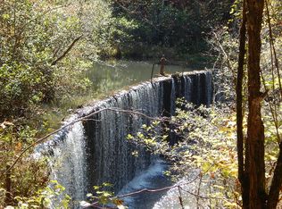 255 Golf Course Rd, Copperhill, TN 37317