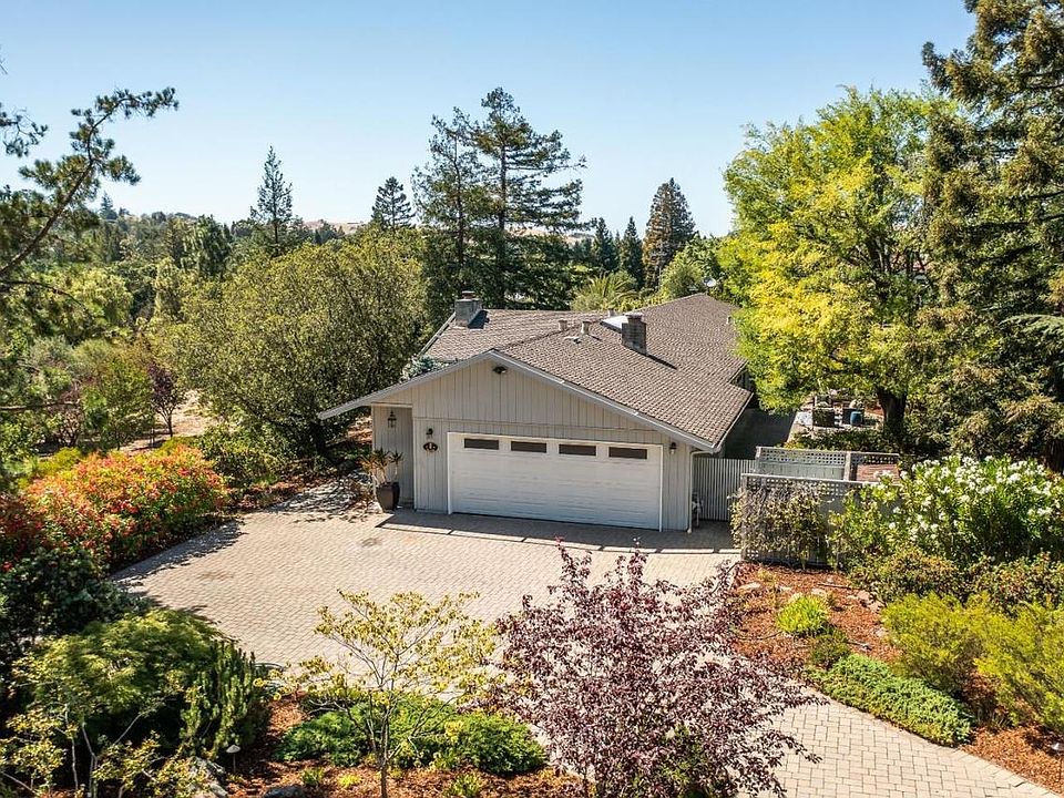 1st image of 26535 Weston Dr