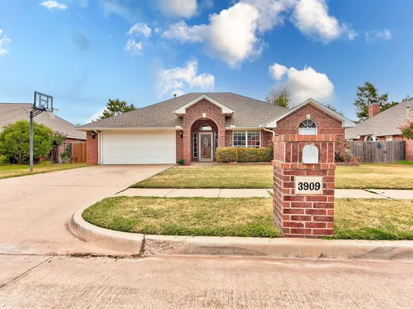 3909 Brunswick Ln, Norman, OK 73072