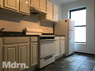 Rented by Mdrn Residential