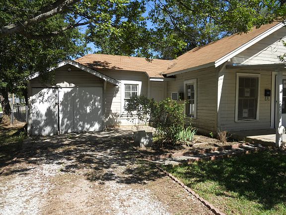 3rd image of 1518 Oneal St