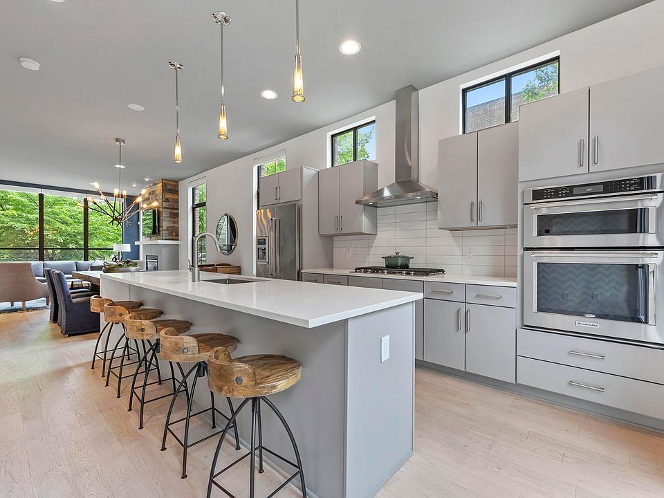 1st image of 278 Neruda Ave