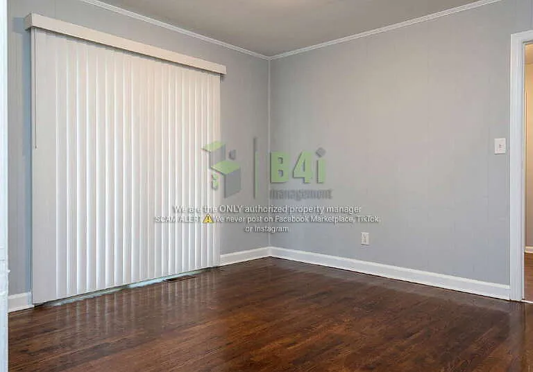 6106 Venetian Way SW — Photo 5