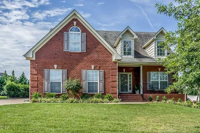 1st image of 5447 Saint Ives Dr