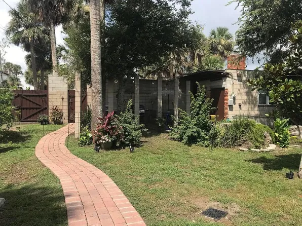 912 N Grandview Ave, Daytona Beach, FL 32118