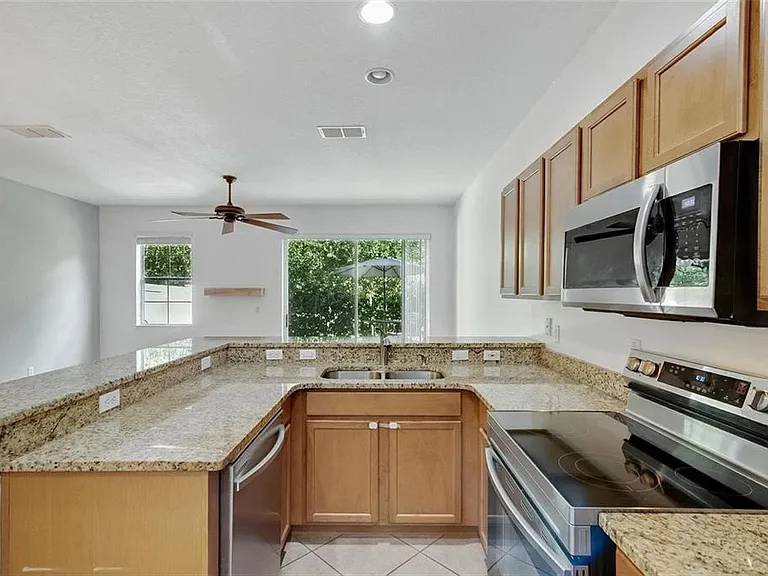 2680 Sweet Magnolia Pl — Photo 5