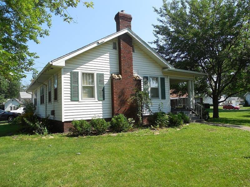 2nd image of 308 E Alabama Ave
