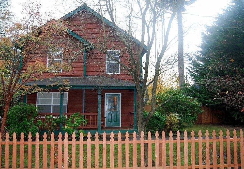 1st image of 6681 NE Prospect St