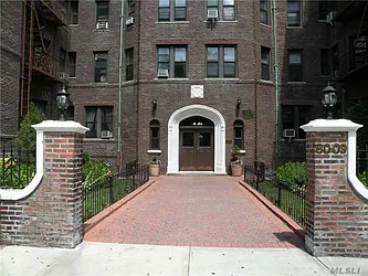 Rented by Winzone Realty Inc