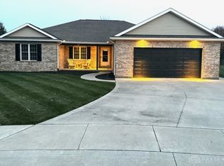 103 Ashford Cir, Greenville, OH 45331