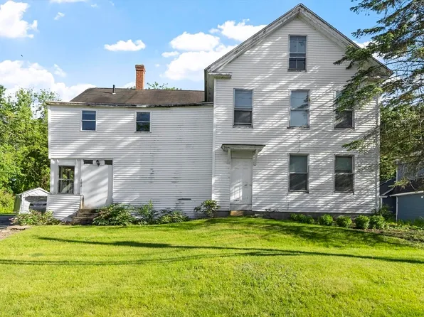 102 Liberty St, Athol, MA 01331