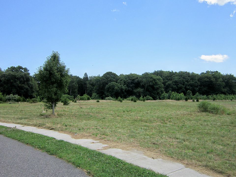 2nd image of 5 Crop Road
