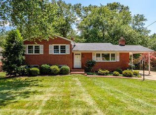 1807 Courtland Rd, Alexandria, VA 22306