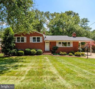 1807 Courtland Rd, Alexandria, VA, 22306