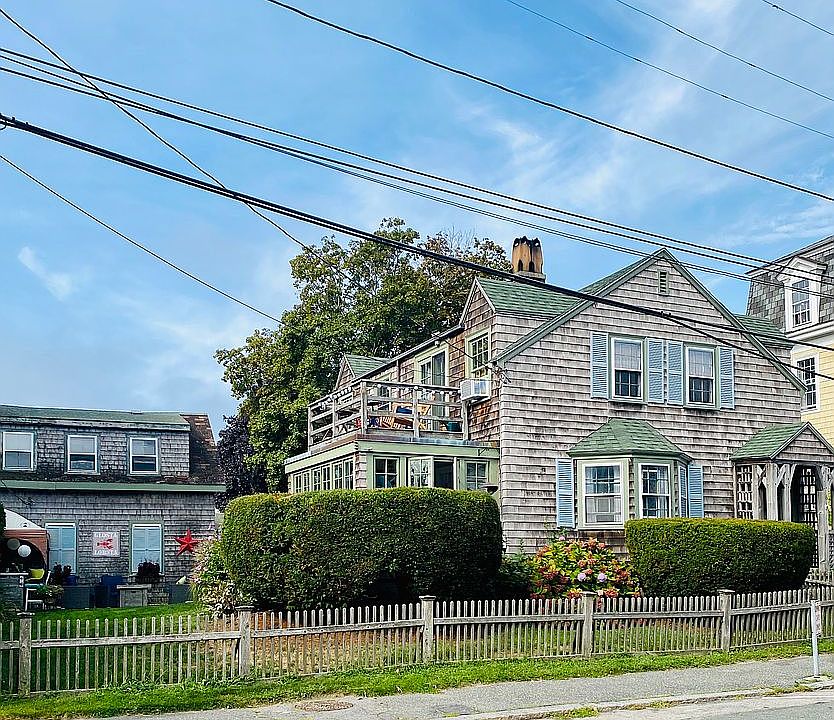 1st image of 16 School St