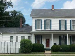 413 E Flora St, Washington, IN 47501