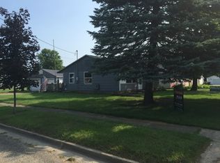 1514 W Stewart St, Owosso, MI 48867