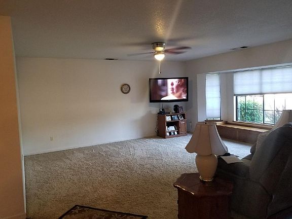 3rd image of 3120 Driftstone Dr