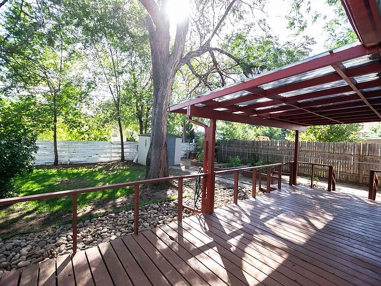 402 Tedmon Dr — Photo 27