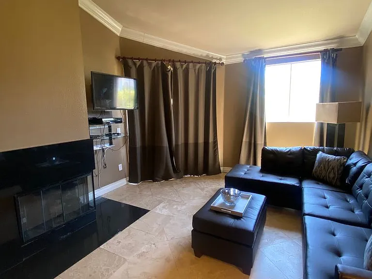 220 E Flamingo Rd #422 — Photo 4