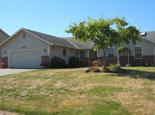 12074 Bayhill Dr, Burlington, WA 98233