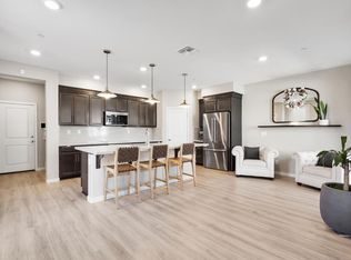 3050 Beaded Mist Walk, Sacramento, CA