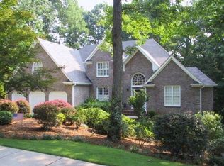2860 Clary Hill Dr NE, Roswell, GA 30075