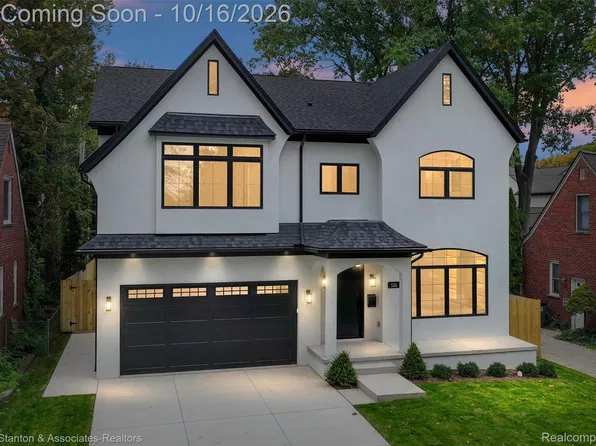 526 W Webster Rd, Royal Oak, MI 48073