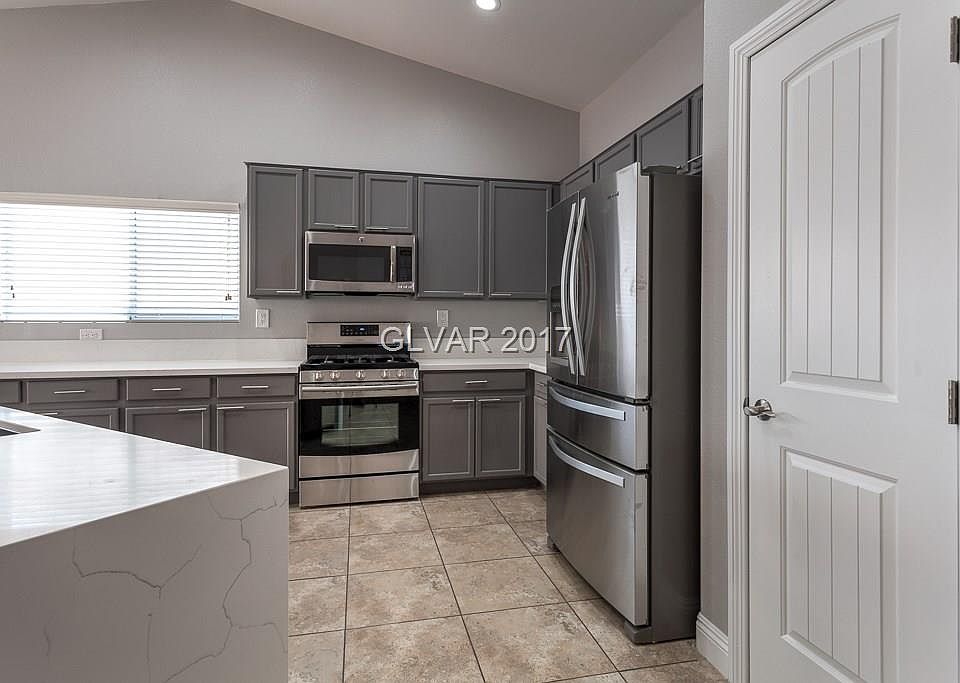 1st image of 3124 Fontana Colony Ct