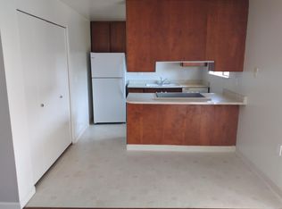 28 Lark Center Dr, Santa Rosa, CA 95403