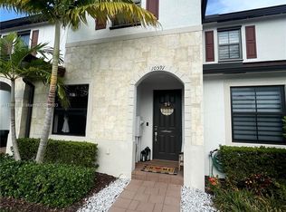 10591 W 33rd Ct, Hialeah, FL 33018