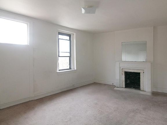 4th image of 7720 Waverly St APT 2