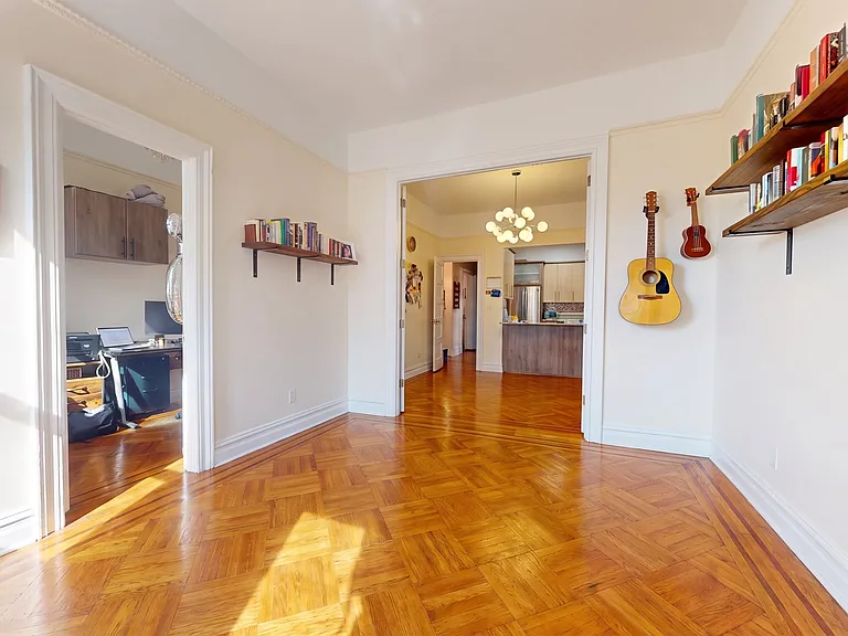 217 Terrace Pl #2 — Photo 4