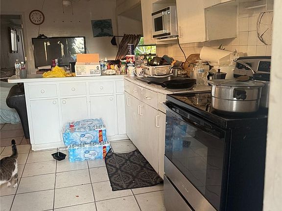 3rd image of 3520 NW 79th St