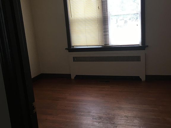 5th image of 4280 Gertrude Ave APT 1E