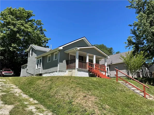 2118 N 29th St, Kansas City, KS 66104