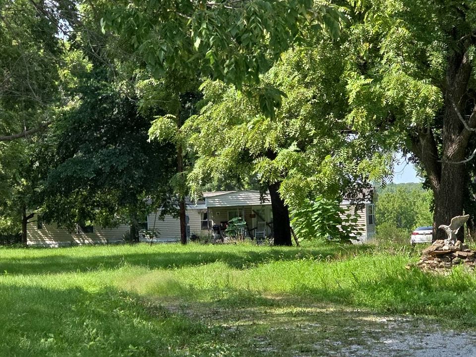 1st image of 1633 NW 800th Rd