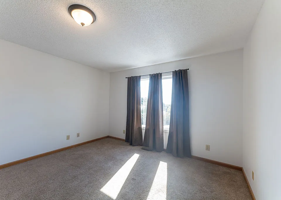 Bedroom #1