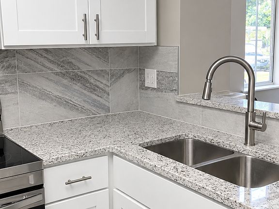 2nd image of 8548 J R Manor Dr