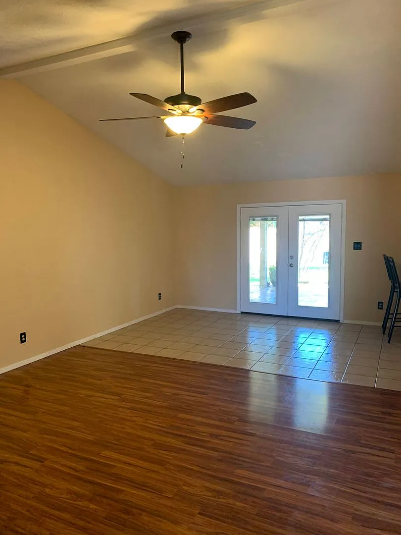 Move-In Ready 3-Bedroom in Sought-After Allen ISD — Photo 3