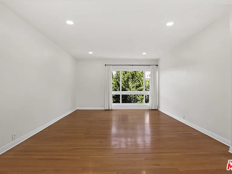 3200 S Sepulveda Blvd #J22 — Photo 7