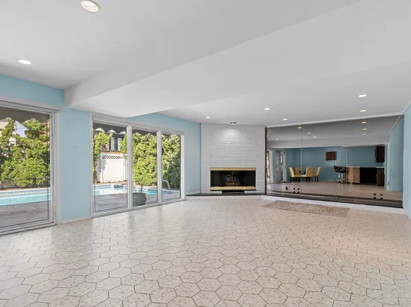 8506 Narrows Avenue image 26 of 45