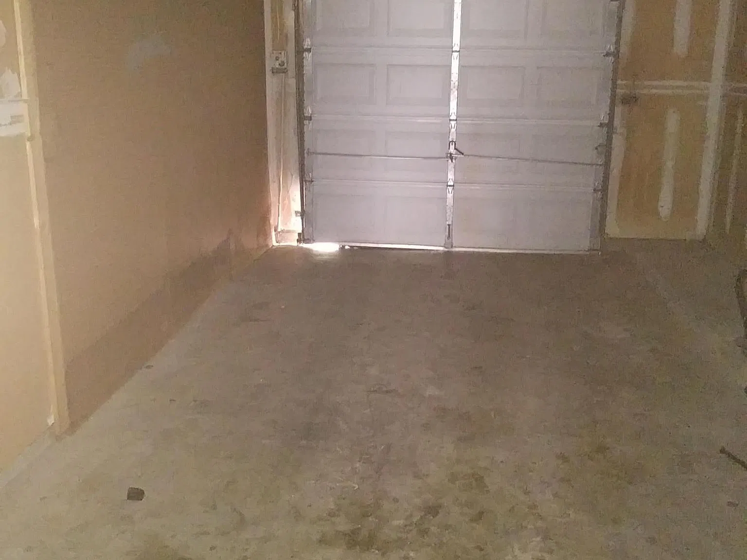 3 bed, 2.5 bath, 1252 sqft, $1,725 — Photo 2