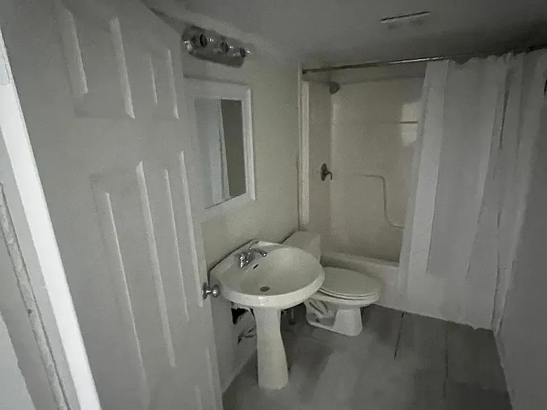 2825 SW Jefferson Ave — Photo 10