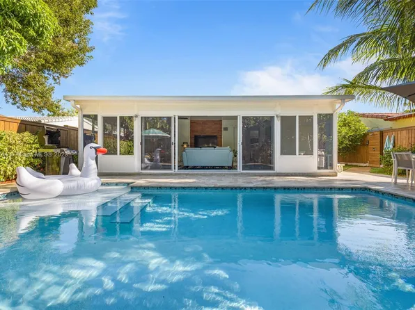 201 NE 16th Ct, Fort Lauderdale, FL 33305