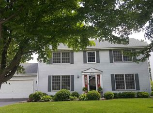 6715 Thomas Pkwy, Rockford, IL 61114